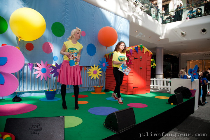 [IMG_6380.JPG] Mr Tumble at Westfield - Something Special Magazine Launch CBeebies