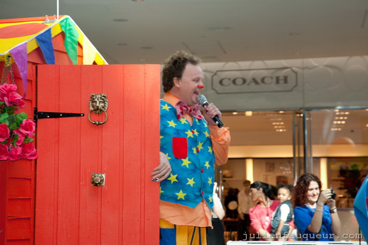 [IMG_6582.JPG] Mr Tumble at Westfield - Something Special Magazine Launch CBeebies
