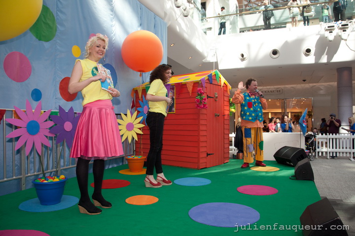 [IMG_6583.JPG] Mr Tumble at Westfield - Something Special Magazine Launch CBeebies