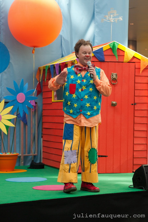 [IMG_6591.JPG] Mr Tumble at Westfield - Something Special Magazine Launch CBeebies