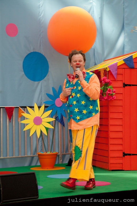 [IMG_6594.JPG] Mr Tumble at Westfield - Something Special Magazine Launch CBeebies