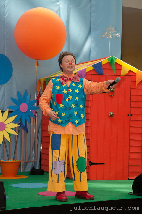 [IMG_6595.JPG] Mr Tumble at Westfield - Something Special Magazine Launch CBeebies